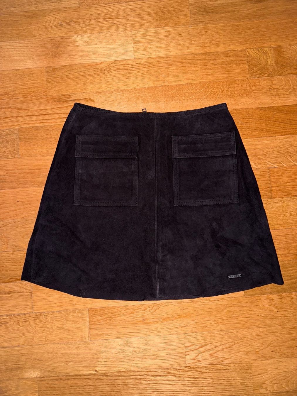 Superdry Röcke: Jupe Superdry NEU – Neu (gemäss Beschreibung) aus Cologny von PEACEANDLOVE