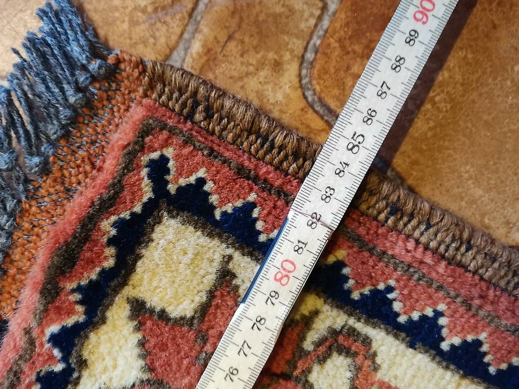 Tapis: Beschir Teppich, Türkischer Teppich, Orientteppich – D'occasion à Wiedlisbach par materialkreislauf 2