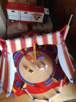 Playmobil Zirkus mit Anhänger u.Zubehör (2 Kartonschachteln)