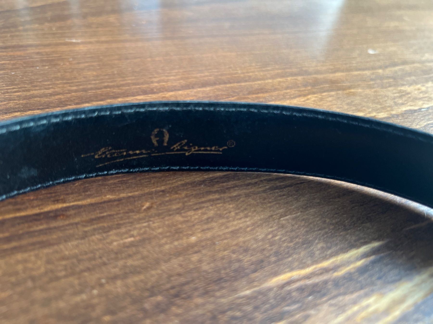 Aigner Ceintures: Aigner Ledergürtel, bordeauxrot, Grösse 75 – D'occasion à Ebmatingen par Mistelu 2