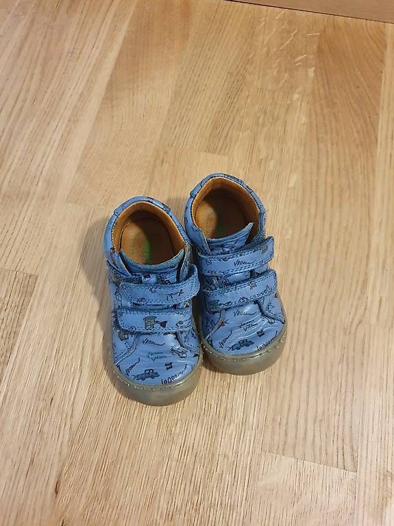 Scarpe per ragazzi: Froddo Schuhe Gr.23 – Usato da Emmenbrücke venduto da Nil86