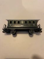 Eisenbahn H0 Märklin Personenwagen 2Klasse 1960er (Blech).