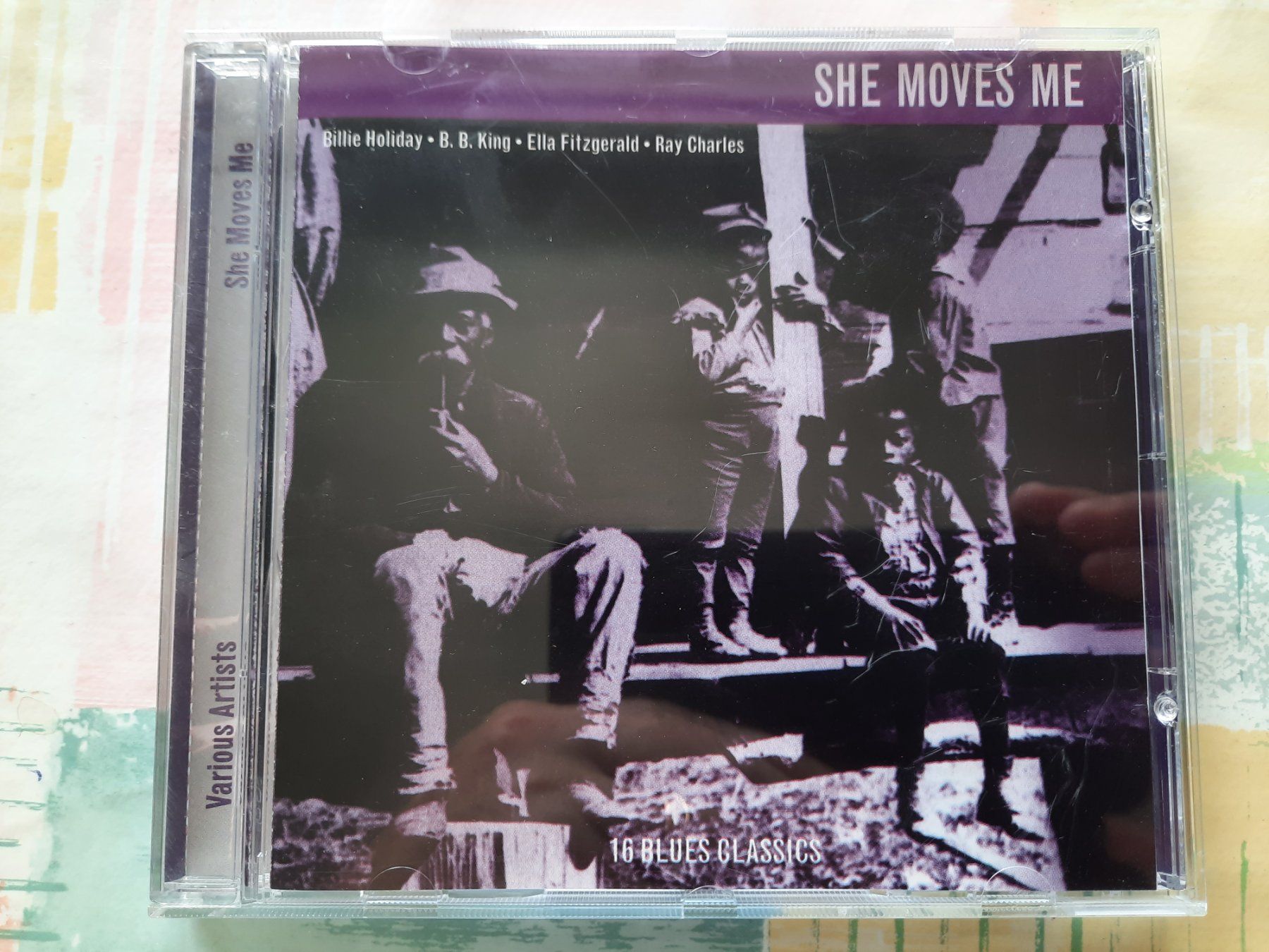 CDs: CD 16 Bues Classics - She move me – Gebraucht aus Pully von bro_n52j