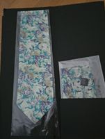 Krawatte mit Einstecktuch Blumenmuster neu
