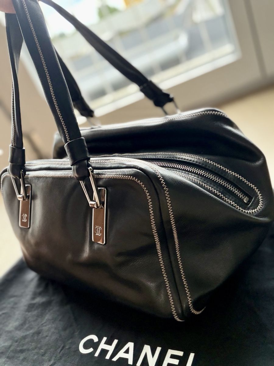 Chanel Borse: Sac à main Chanel noir cuir  – Usato da Adliswil venduto da vic_dxw7 2
