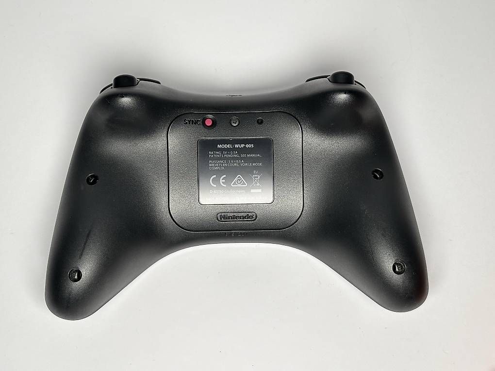 Nintendo Controller: Wii U Pro Controller con caricatore - Nintendo – Gebraucht aus Gordola von kar_gy5g 3