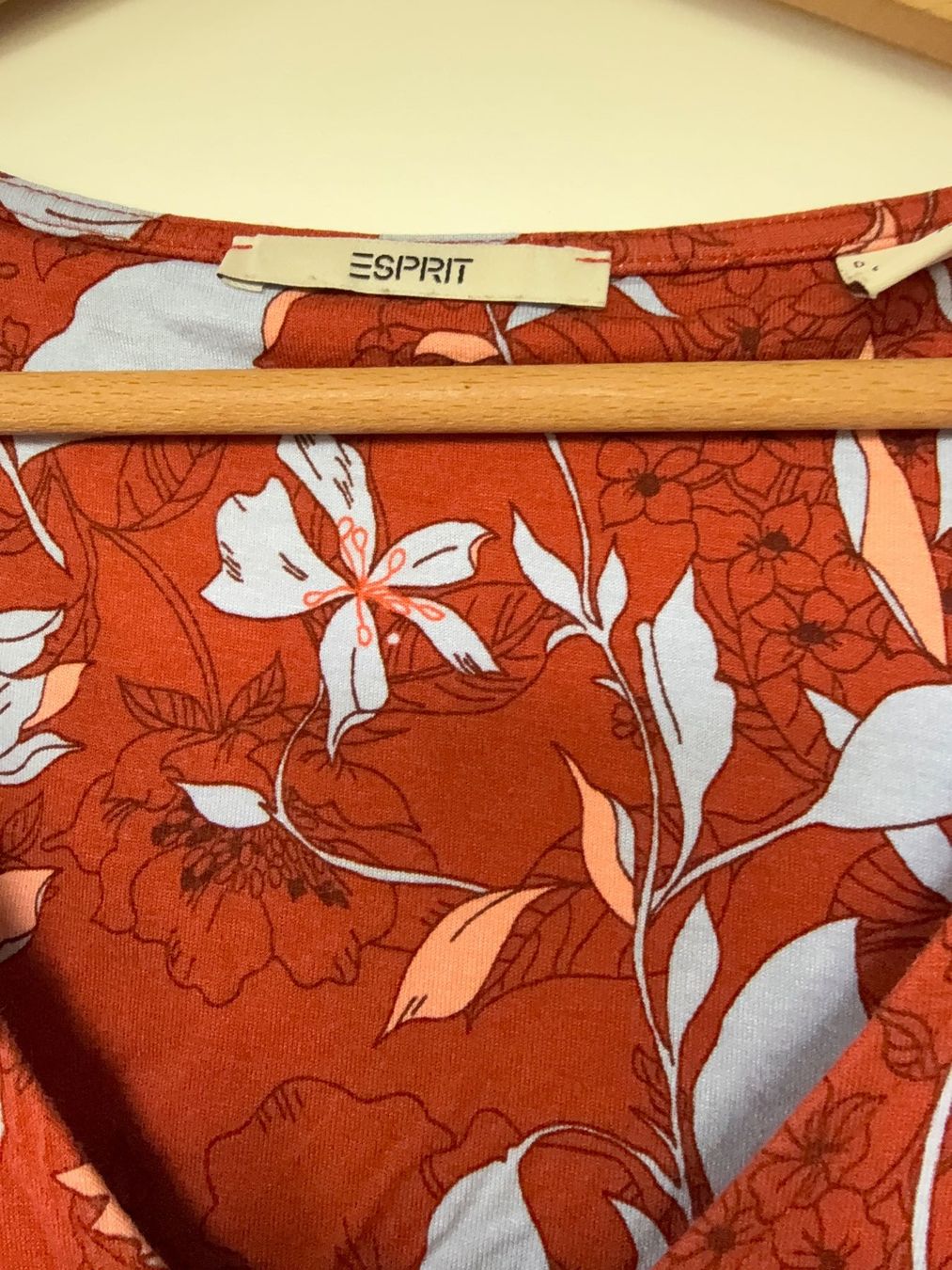 Esprit Vestiti: Kleid mit kurzen Aermeli von Esprit Gr. L – Usato da Dällikon venduto da dahi1 3