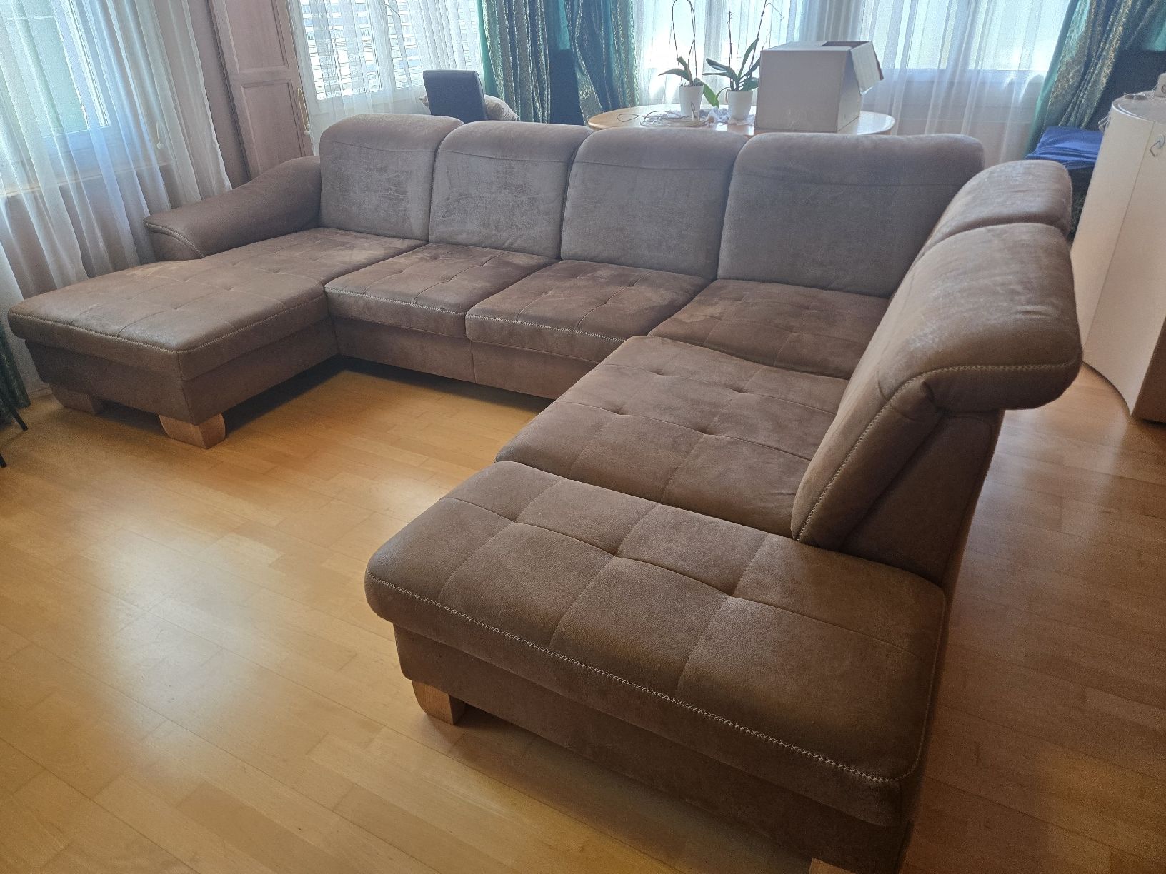 Sofas: XXL Wohnlandschaft – Gebraucht aus Grünenmatt von Brauni2