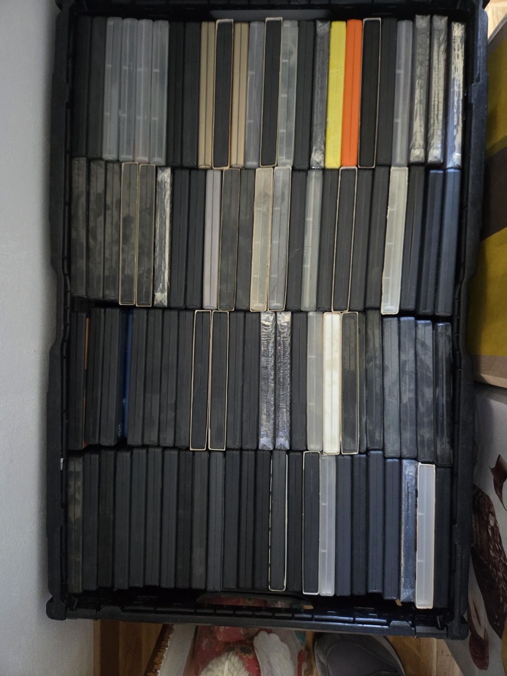 Tutti i DVDs: lot de dvd et cd – Nuovo (secondo la descrizione) da Romanel-s-Lausanne venduto da Jpicasso