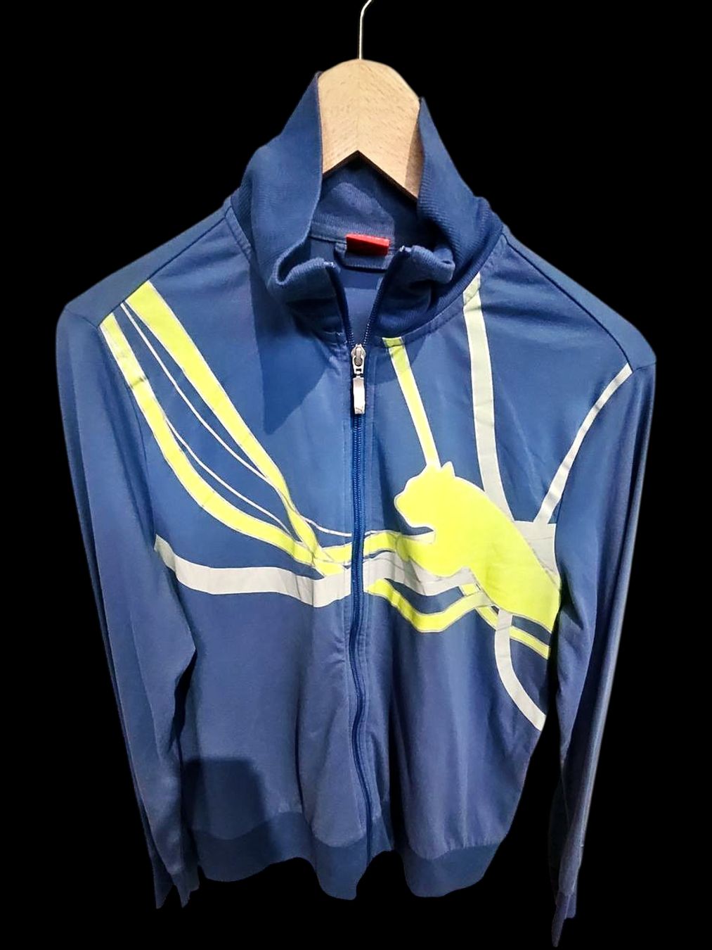 Puma Giacche: Puma Blaue Trainingsjacke mit gelbem Logo-Design – Usato da Zug venduto da vinokilo 1
