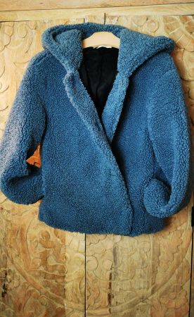 MANGO faux fur Casual Jacke blau - S