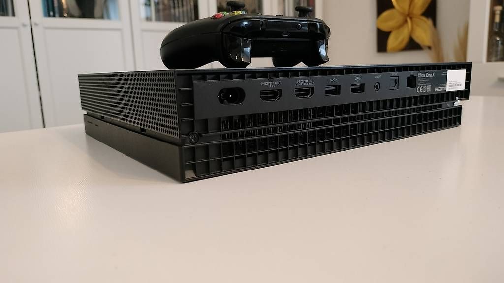 Microsoft Console: XBOX ONE X – Usato da Blonay venduto da Ricco33 1
