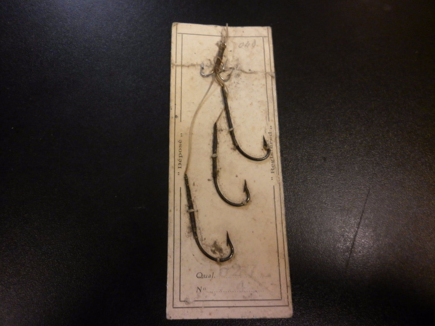 Köder: Ancienne monture poisson mort/antik Syst – Neu und originalverpackt aus Fribourg von versus702