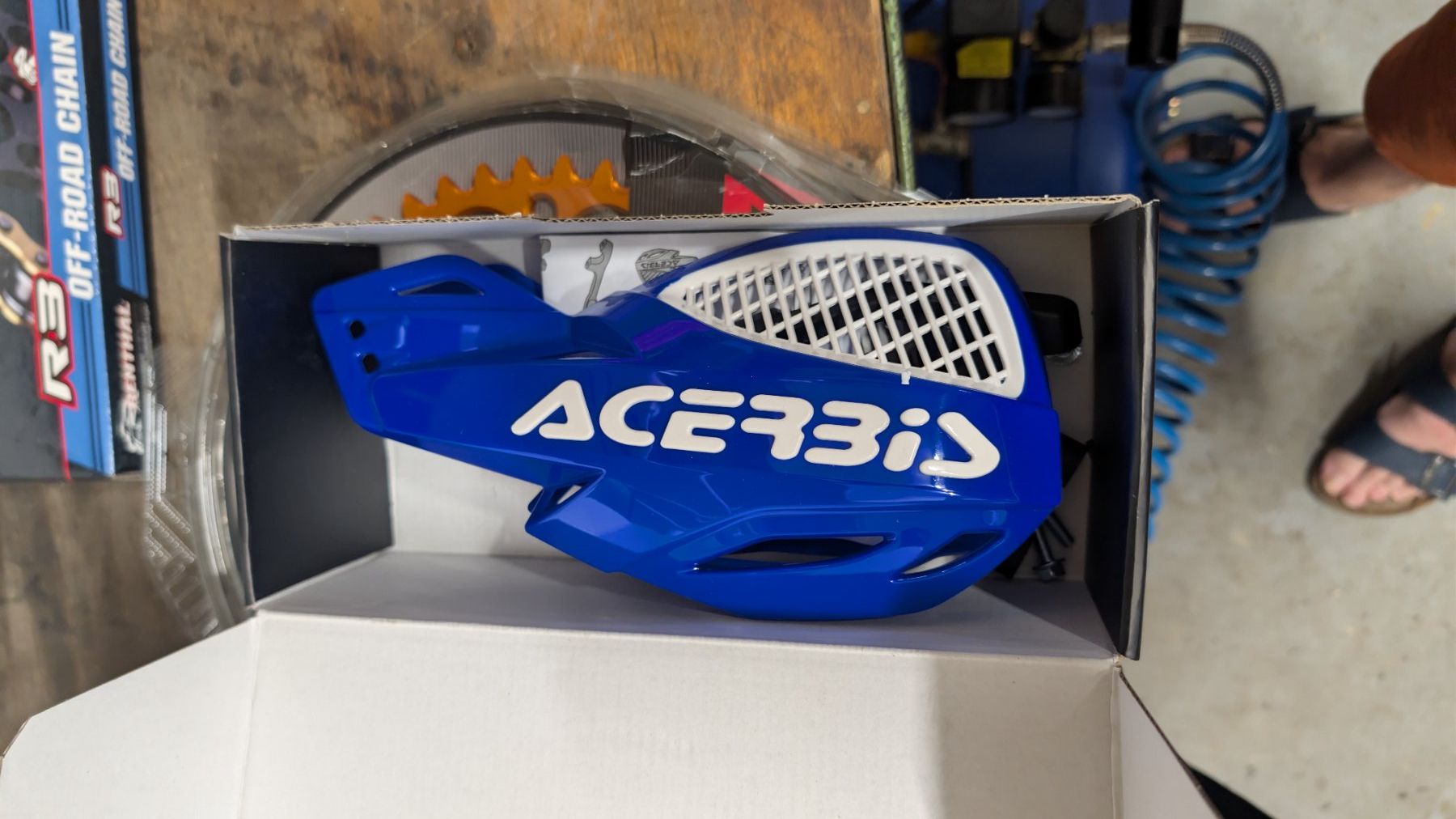 Acerbis Tutti i ricambio per moto: Acerbis Handschütze blau-weiss – Usato da Islikon venduto da Dave_o