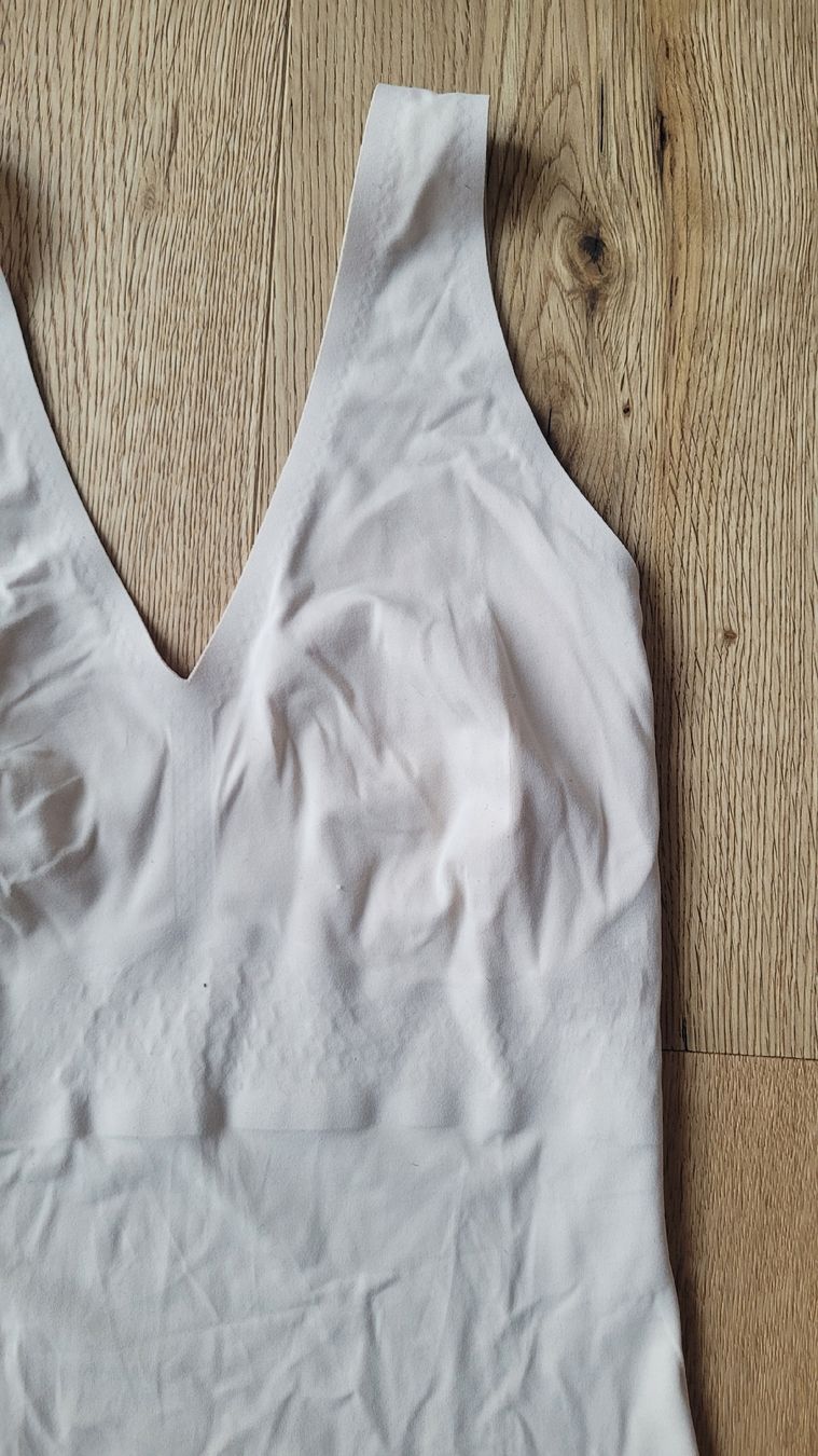 Tops: Top nahtlos für unter Bluse – Neu (gemäss Beschreibung) aus Neu St. Johann von cim_vv6n