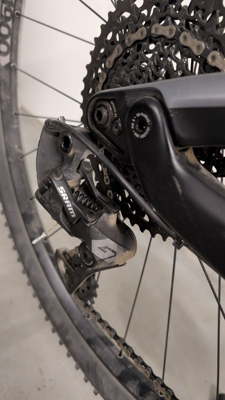 Canyon Biciclette: CANYON NEURON CF 8.0 – Usato da Rümlang venduto da Pascal_Gut 2