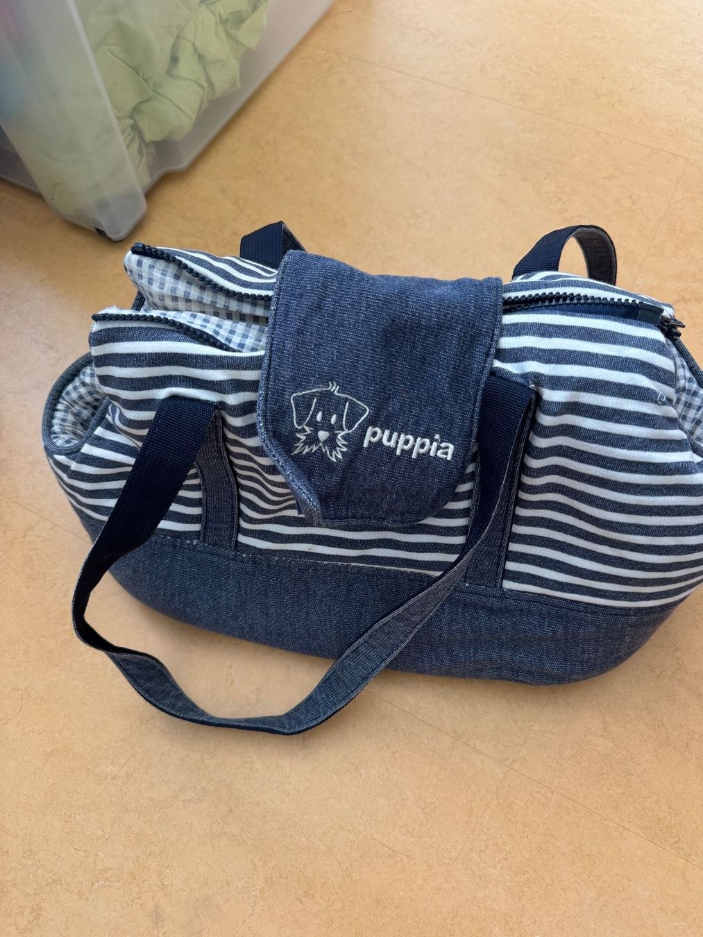 Taschen: Hundetragtasche – Gebraucht aus Rombach von Juspola