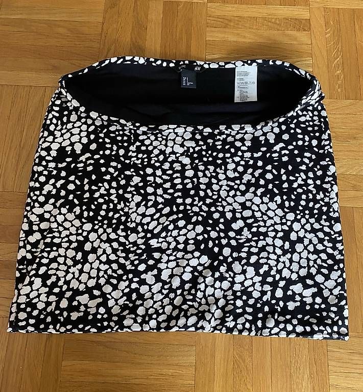 H&M Röcke: H&M: Jupe crayon 95% coton  taille S/36 – Neu (gemäss Beschreibung) aus Lausanne von loi_8msc
