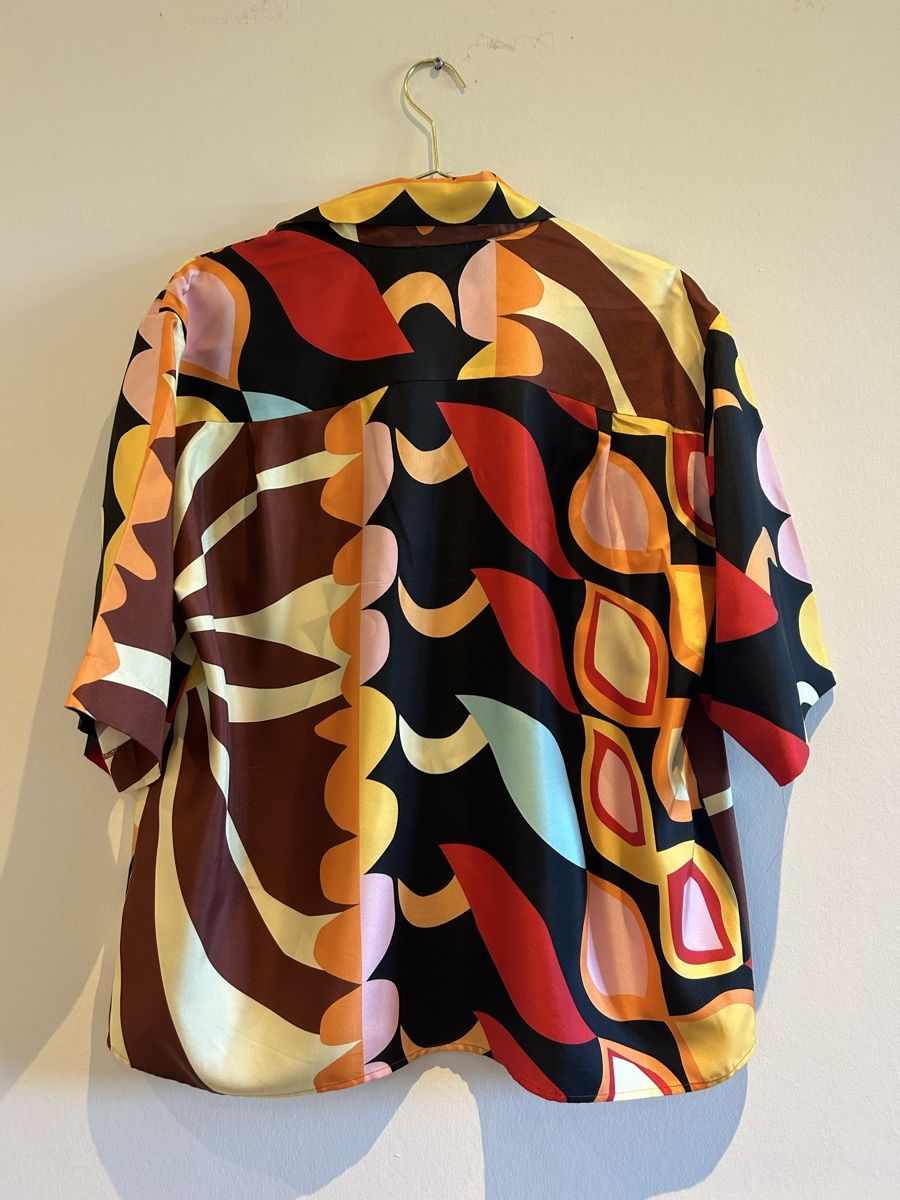 Sandro Camicette: Sandro x Louis Barthélemy Bluse & Shorts – Usato da Aeugst am Albis venduto da schatzkistee 4