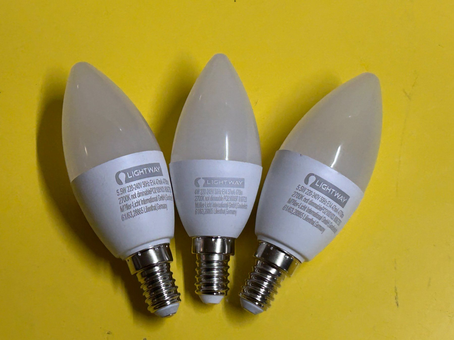 Micasa Lampade: Deckenspirale Siro 3flg E14 inkl. Leuchtmittel – Usato da Hildisrieden venduto da Albi35 4