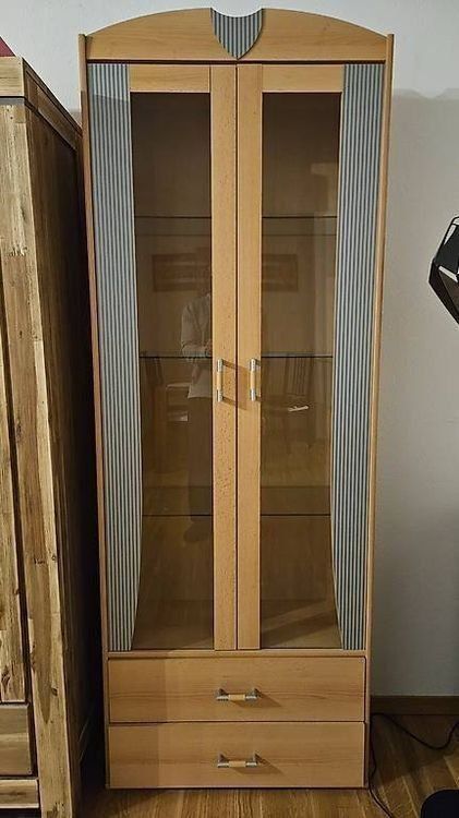 Vitrinen: Vitrine – Gebraucht aus Rümlang von oscar8353