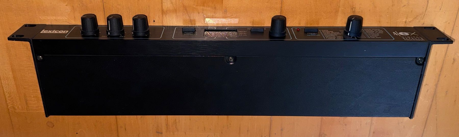 Console: Lexicon Alex (Defekt) – Difettoso da Unterengstringen venduto da NOISE 2