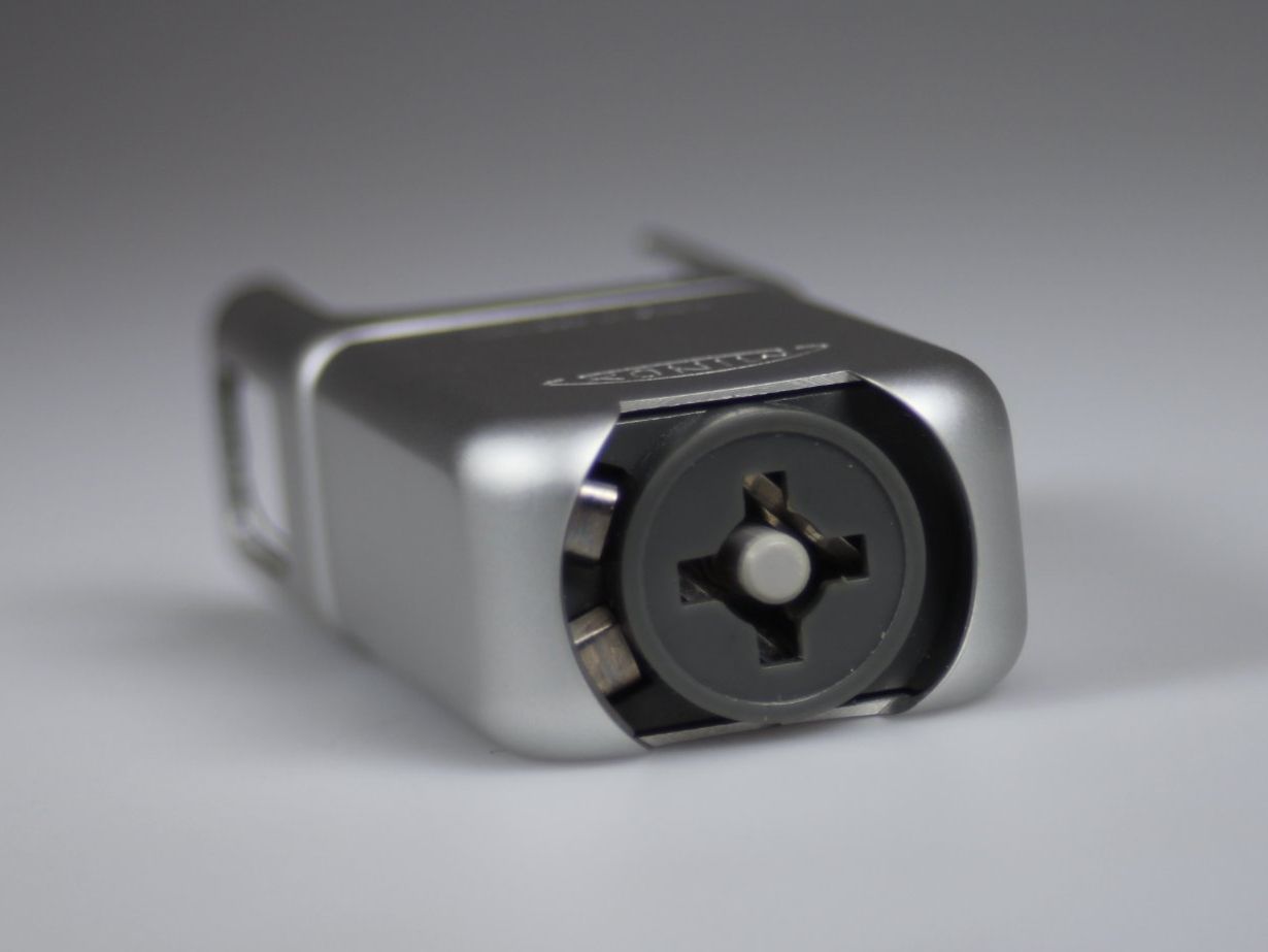 Minox Fotocamera: Minox Flash Model B mit Etui – Usato da Basel venduto da IRMAundFRED 2