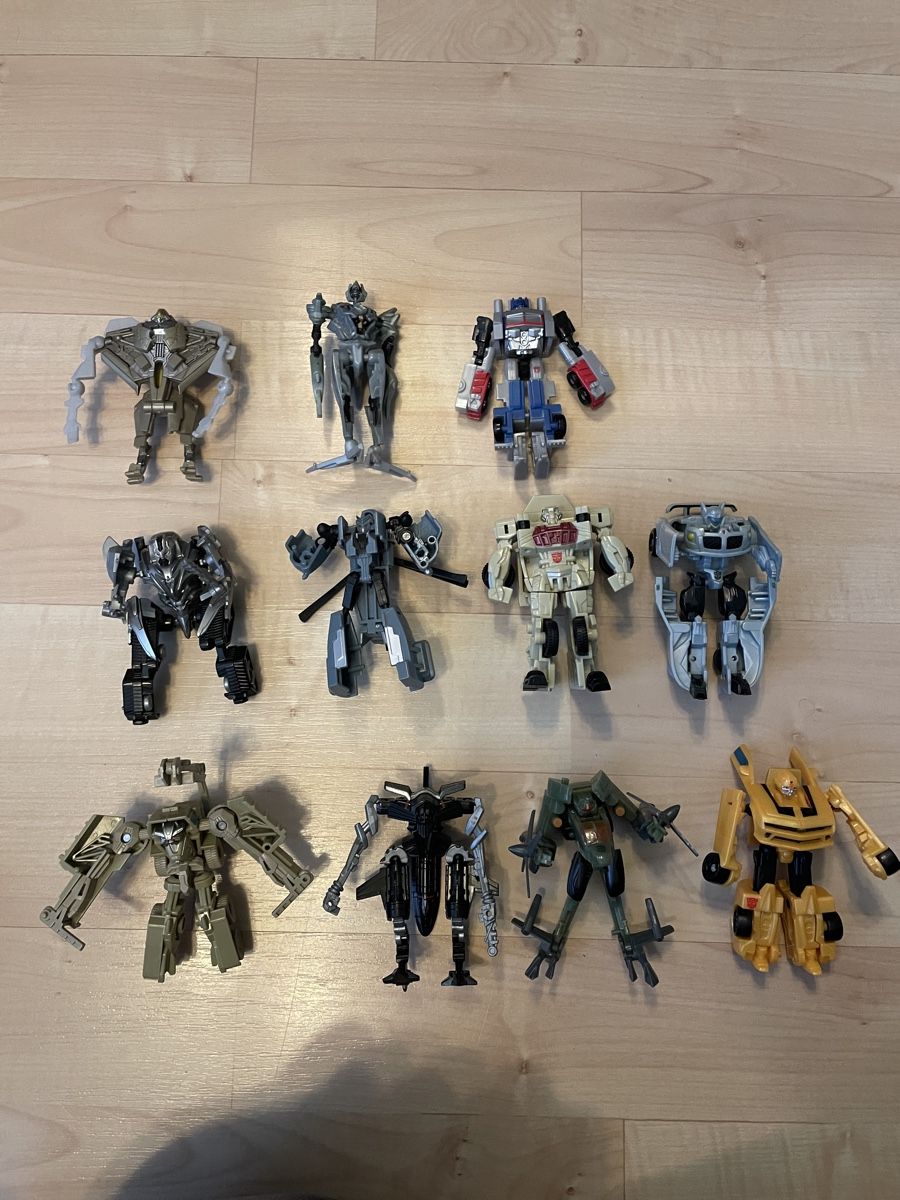 Hasbro Figurines: Transformers 11 Figuren – D'occasion à Aarberg par Lars28