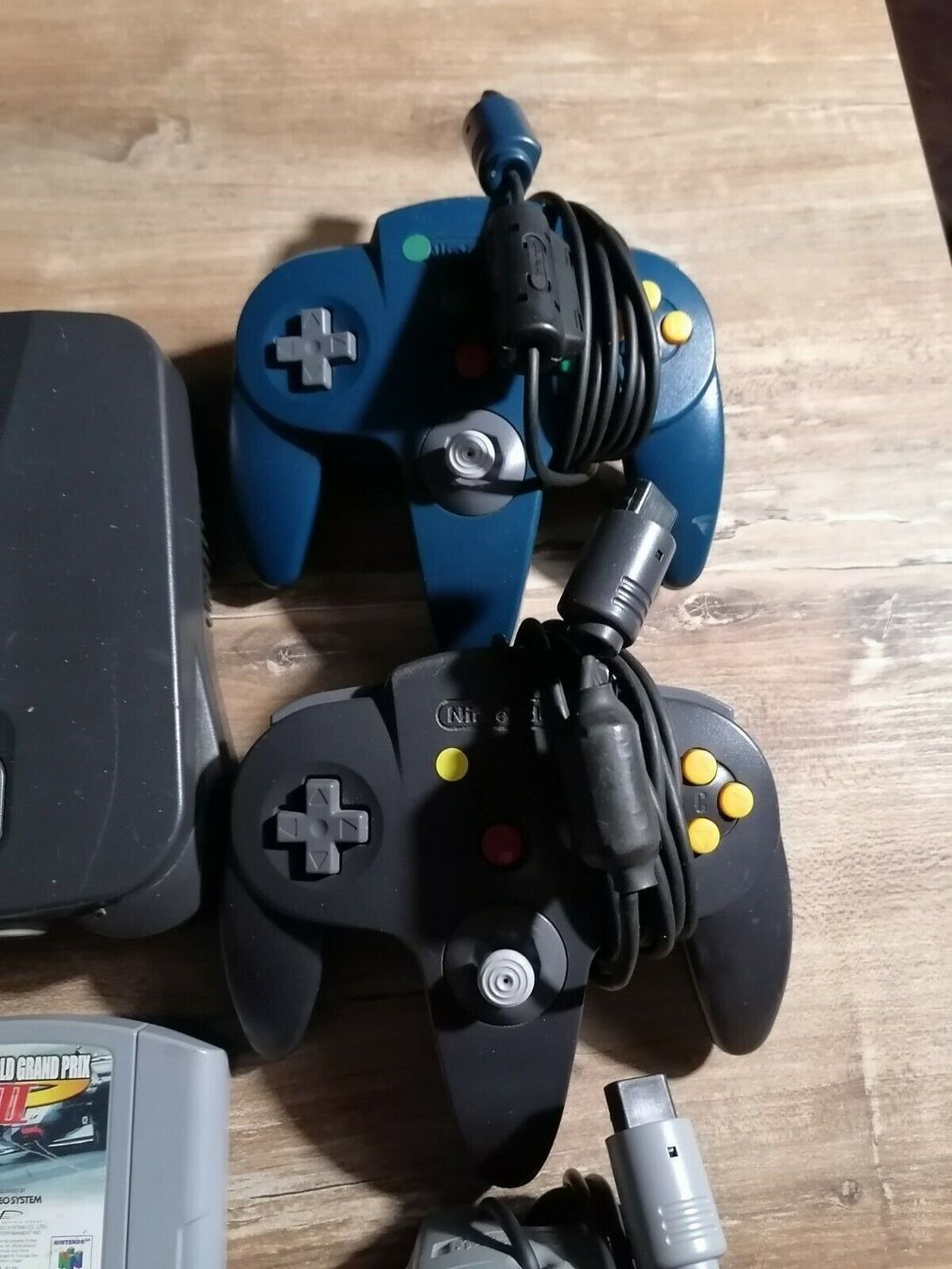 Nintendo Console: Lot console,4 manettes,Conker,Mario kart – Usato da Lausanne venduto da sauvezretrogames 5