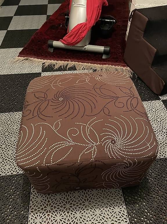 Hocker: Hocker – Gebraucht aus Steckborn von scheese123 2
