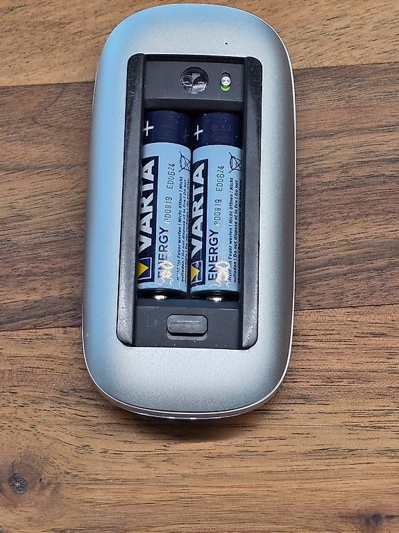 Maus: Apple Magic Mouse A1296 1. Gen Bluetooth – Gebraucht aus Dietlikon von Bonamesa 2