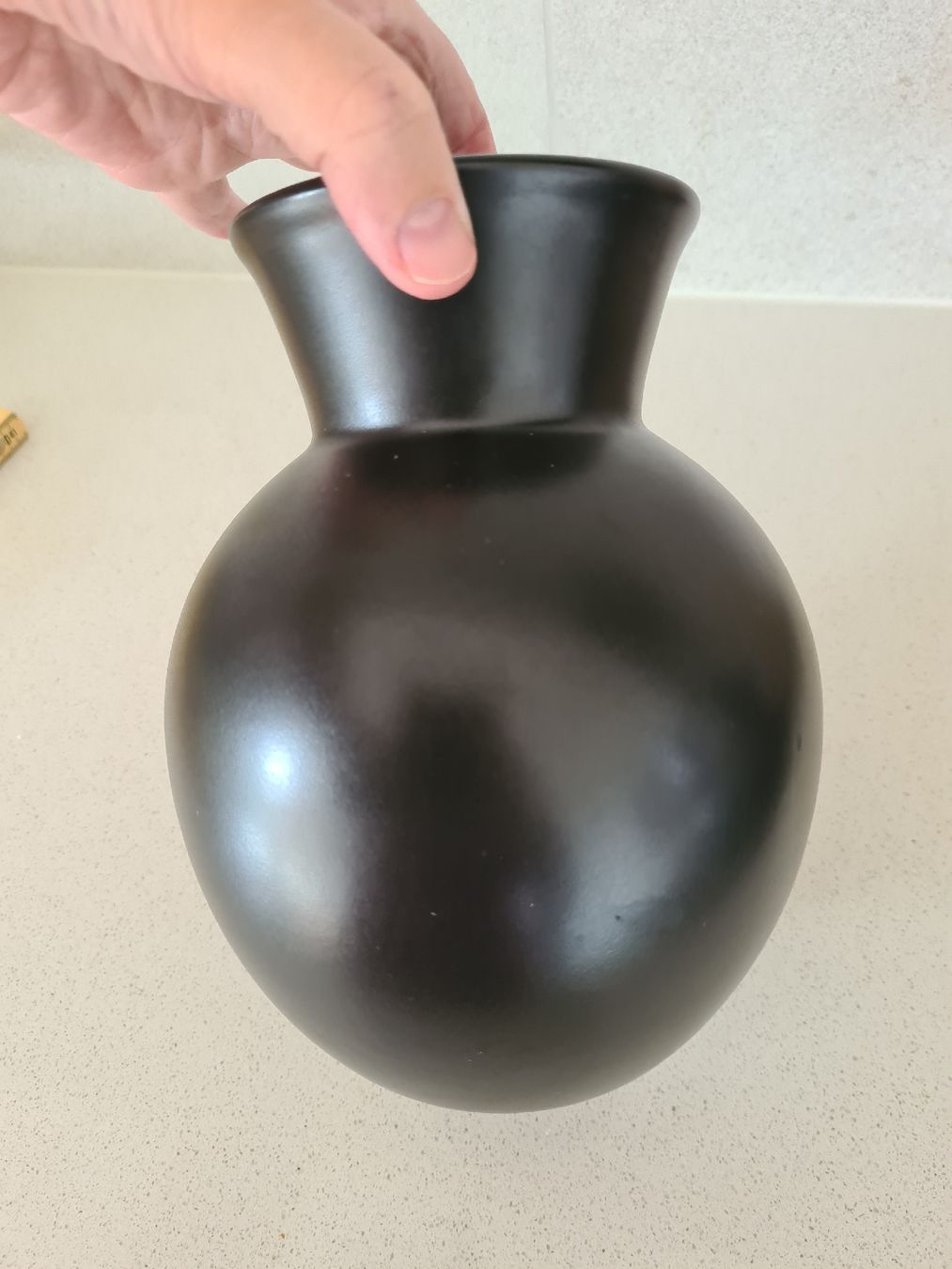 Vasen & Gefässe: Schwarze Vase – Gebraucht aus Horw von Mirii91 4