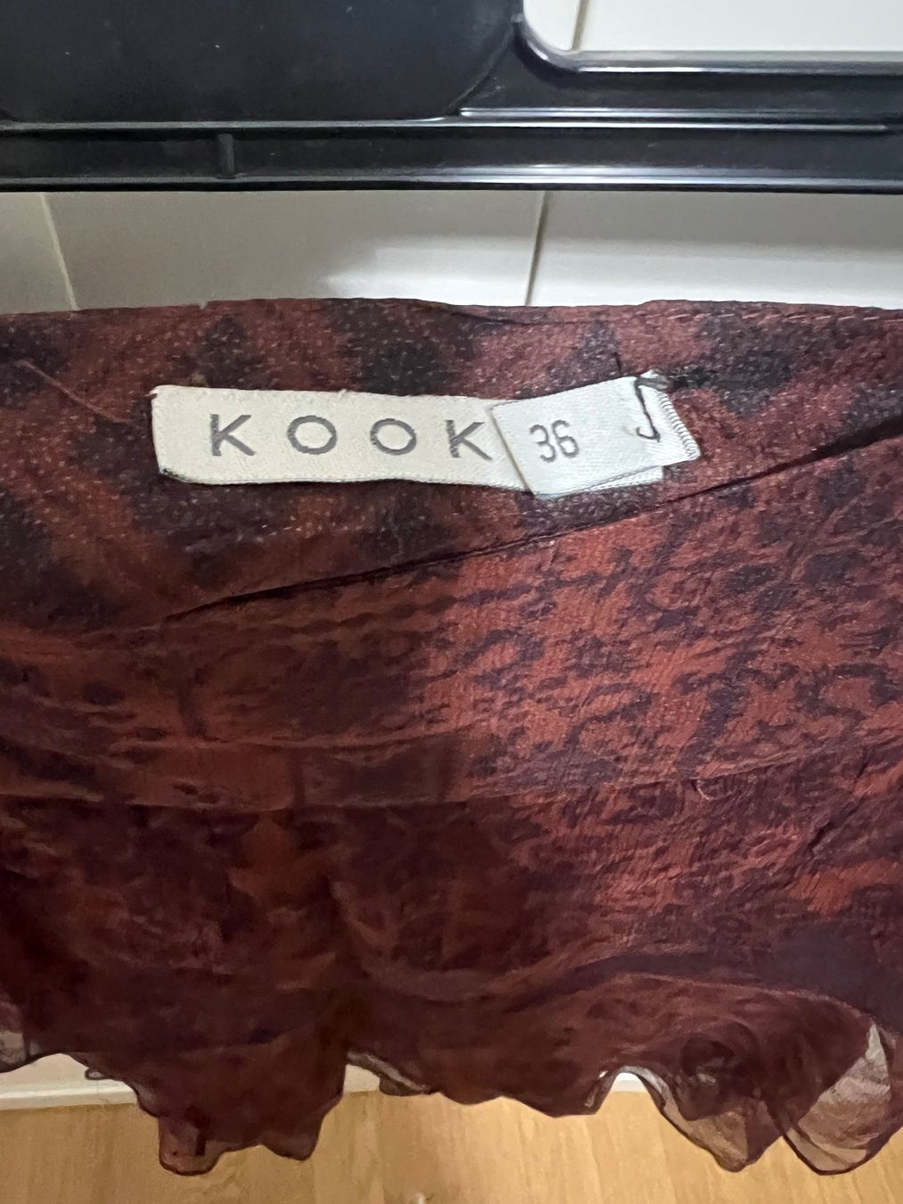 Kookai Jupes: Kookai Seidenrock Gr.34 – D'occasion à Ebikon par Venus025 3