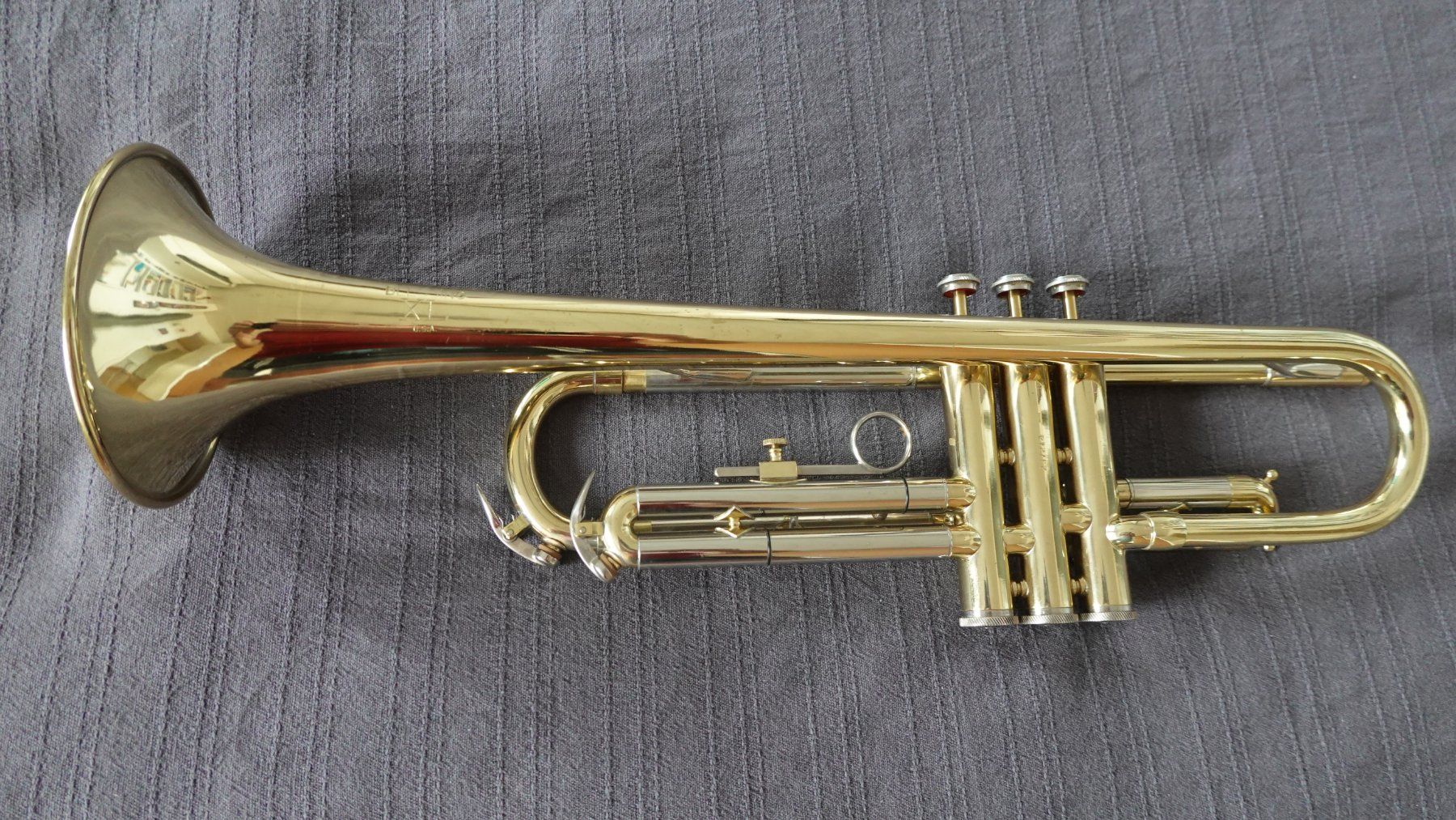 Strumenti musicali: Trompete in Bb Blessing USA – Usato da Bern venduto da wazigg 1