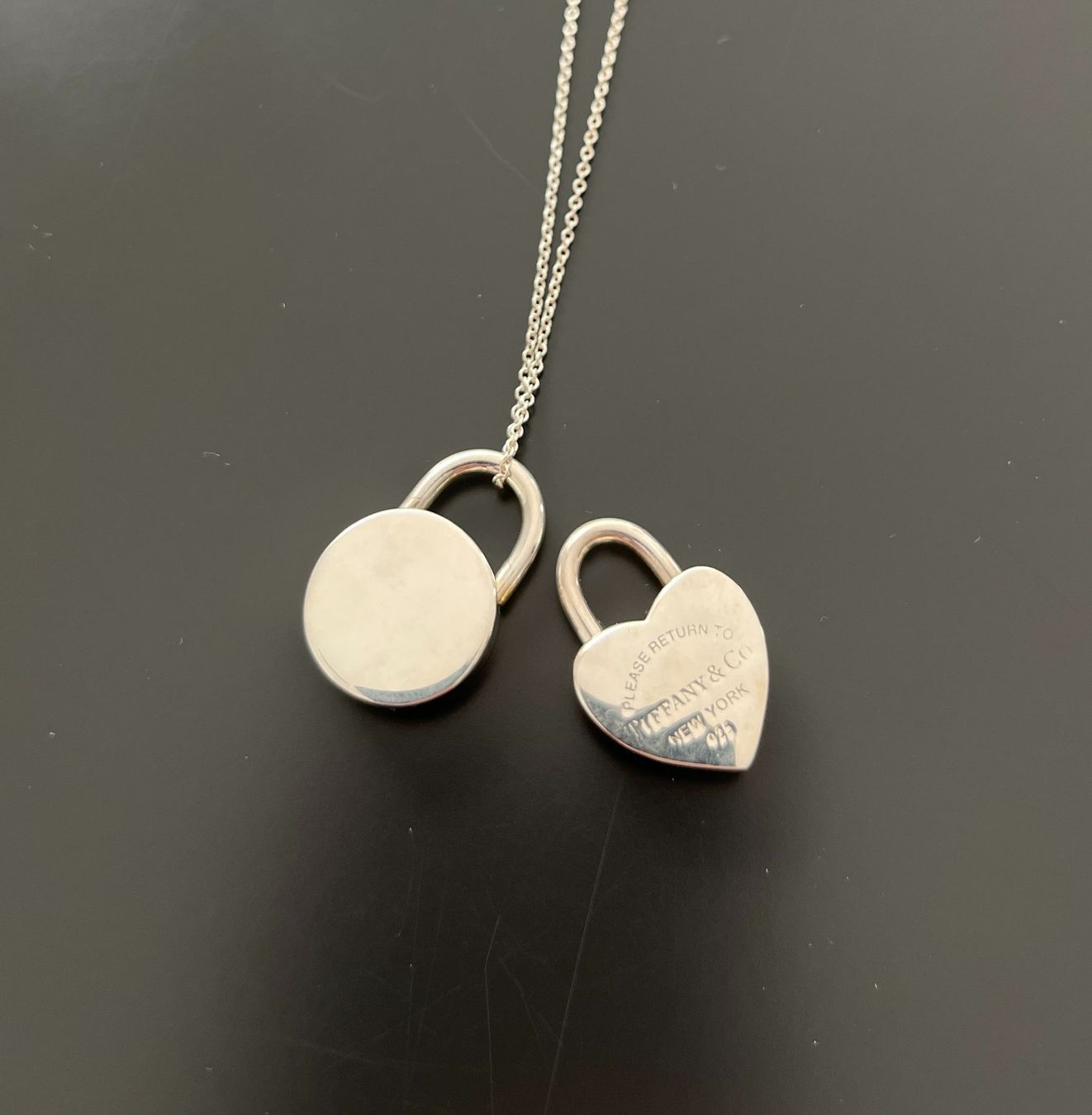 Tiffany & Co. Ciondoli: Return to Tiffany™ Pendentif Plaque Cœur et écluse – Usato da Geneve venduto da mge_2pns 1