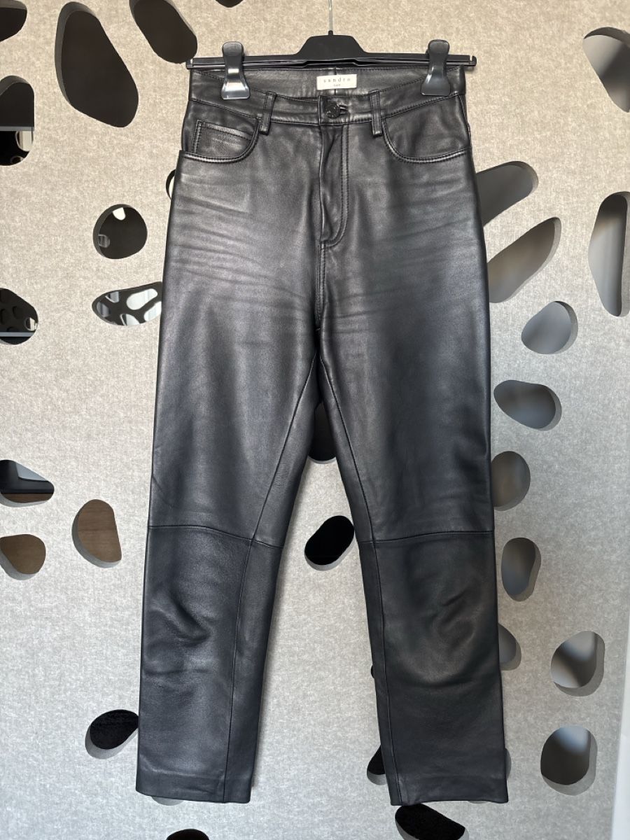 Sandro Pantaloni: SANDRO Lederhose schwarz Gr. 34 – Usato da Bottighofen venduto da lwa_11686
