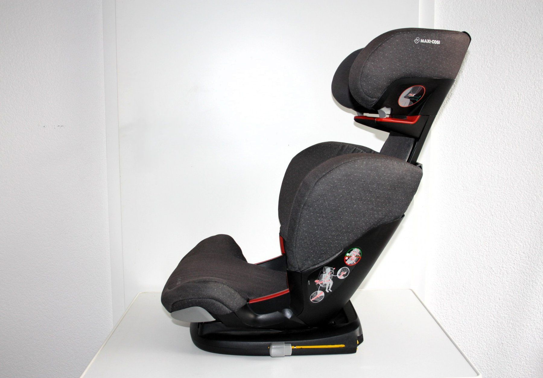 Maxi-Cosi Seggiolini per auto: Maxi Cosi RodiFix Air Protect Kindersitz – Usato da Deitingen venduto da Johnny_Malibu 2