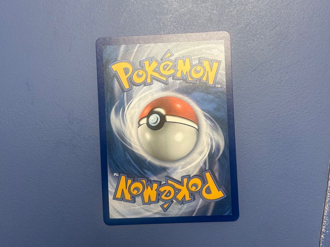 Pokémon Carte collezionabili: Pokémon Dracaufeu Célébration 25 Ans FR – Usato da Schlieren venduto da happymerchant64 1