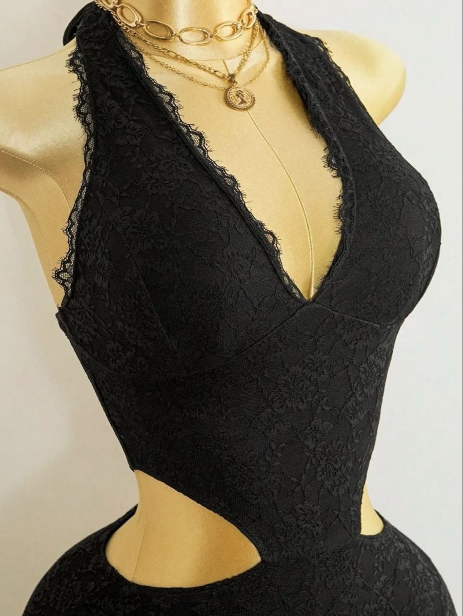 Kleider: Robe noire courte dentelle découpée taille XL  – Neu (gemäss Beschreibung) aus Lausanne von jos_h7ql 3