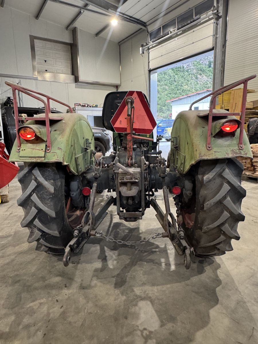 Fendt Traktoren: Fendt Traktor – Gebraucht aus Zeneggen von Holzjoni 1