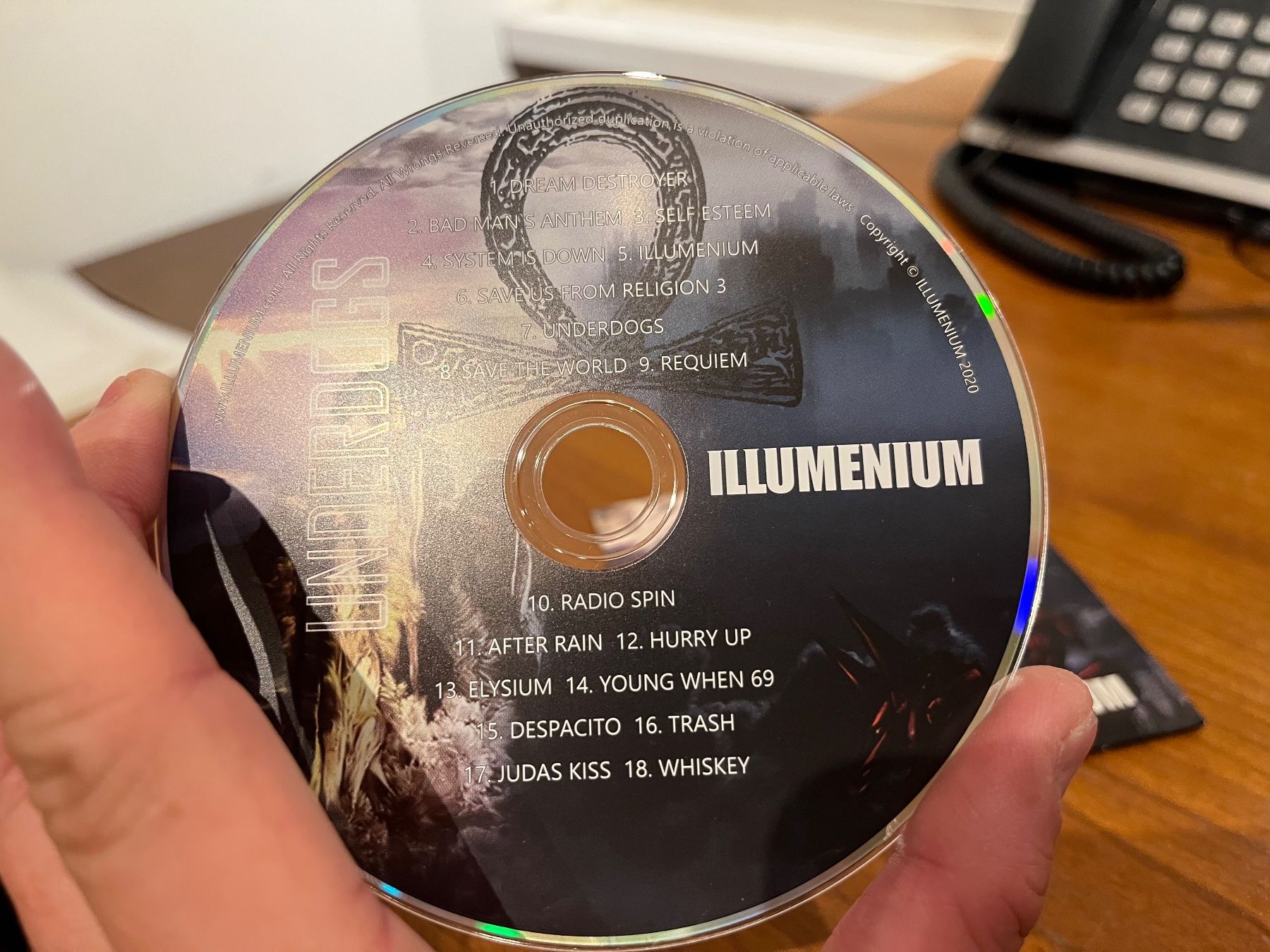 CD: Illumenium - Underdogs - HJ32A – Usato da Küsnacht ZH venduto da hardrock.earth 2