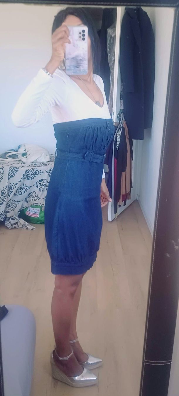 Kleider: Taille S. Robe bleue marine bustier. Brand: VERT DE RAGE – Gebraucht aus La Chaux-de-Fonds von jen_h95m 4