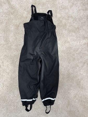 Zara Regenhose wasserabweisend schwarz 116