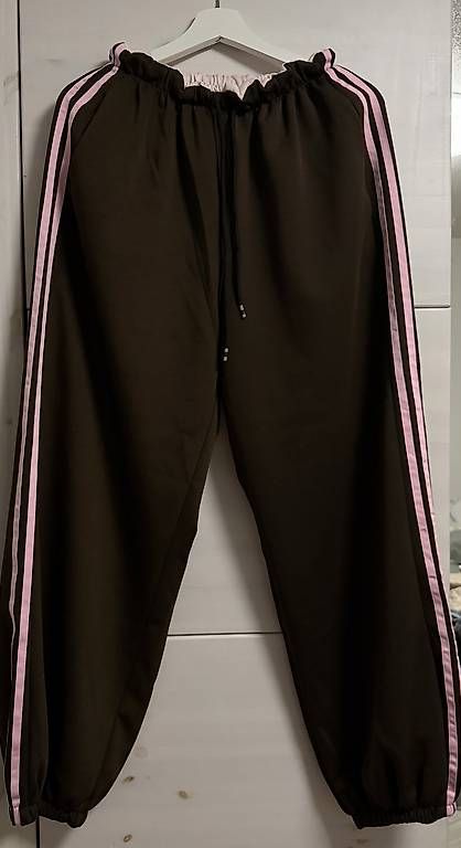 Pantalons: Jogging – D'occasion à Yverdon-les-Bains par may_r5f7