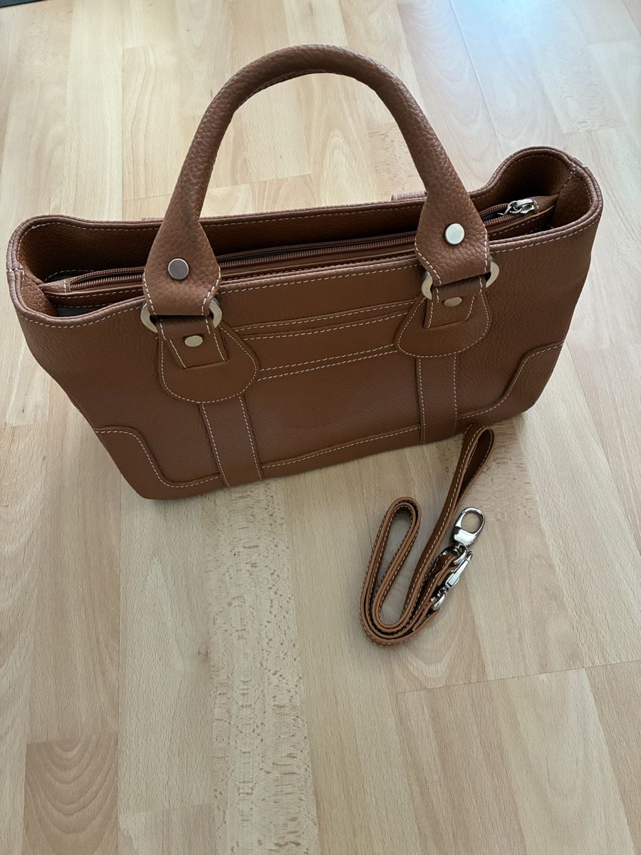 Sacs femmes: Leder Damen Handtasche – D'occasion à Zürich par Roko01