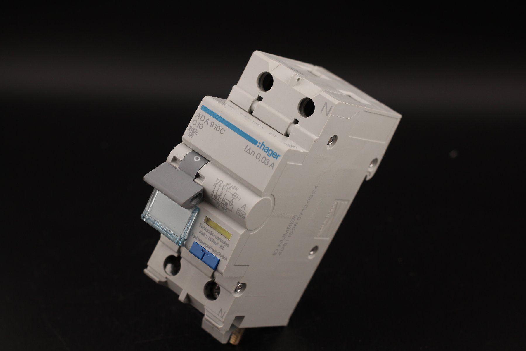Hager Interruttori: Hager ADA 910C C10 ADA910C 10A 30mA FI – Usato da Winterthur venduto da Hint17 1