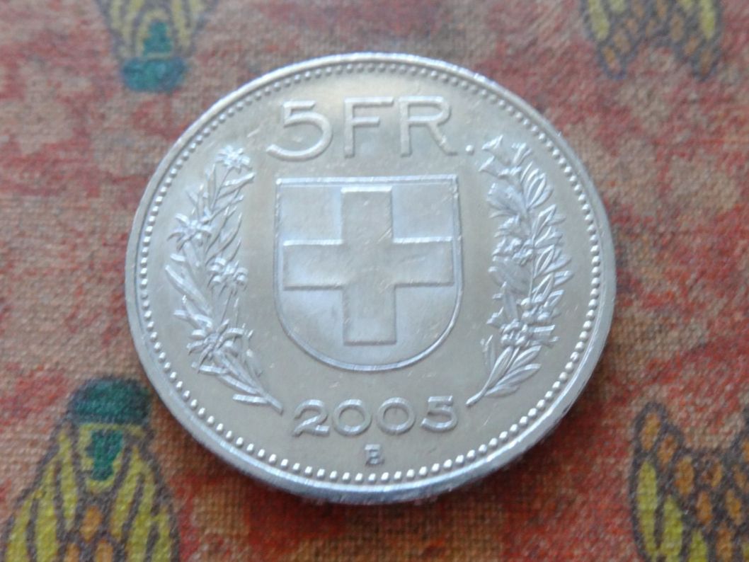 Alle Münzen: 5 Fr. 2005 – Gebraucht aus Romanel-sur-Lausanne von Swift13