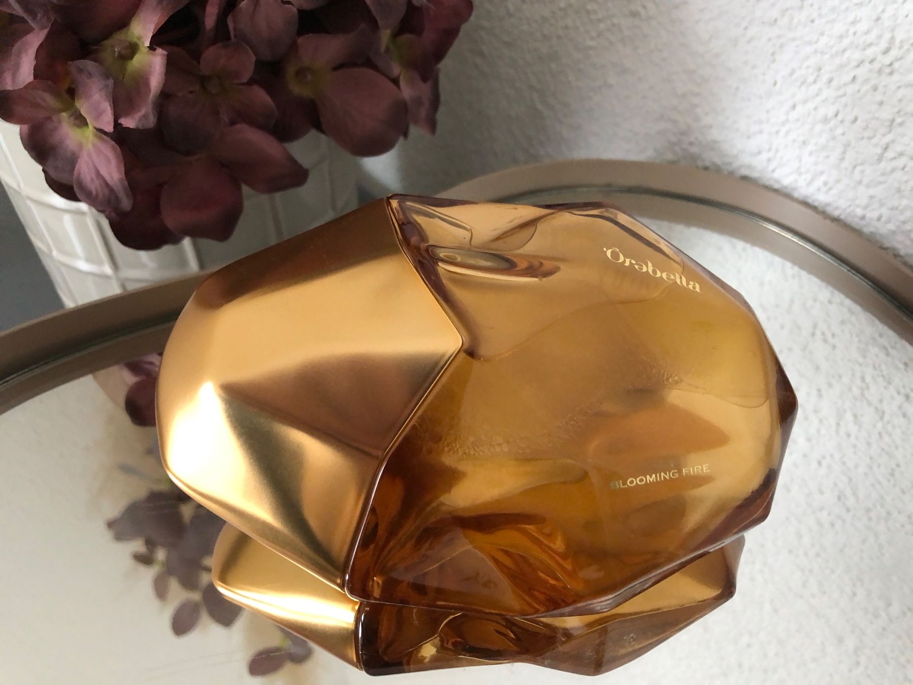 Profumi & Eau de Toilette: Orebella Blooming Fire von Bella Hadid – Usato da Schlossrued venduto da tinurued 3