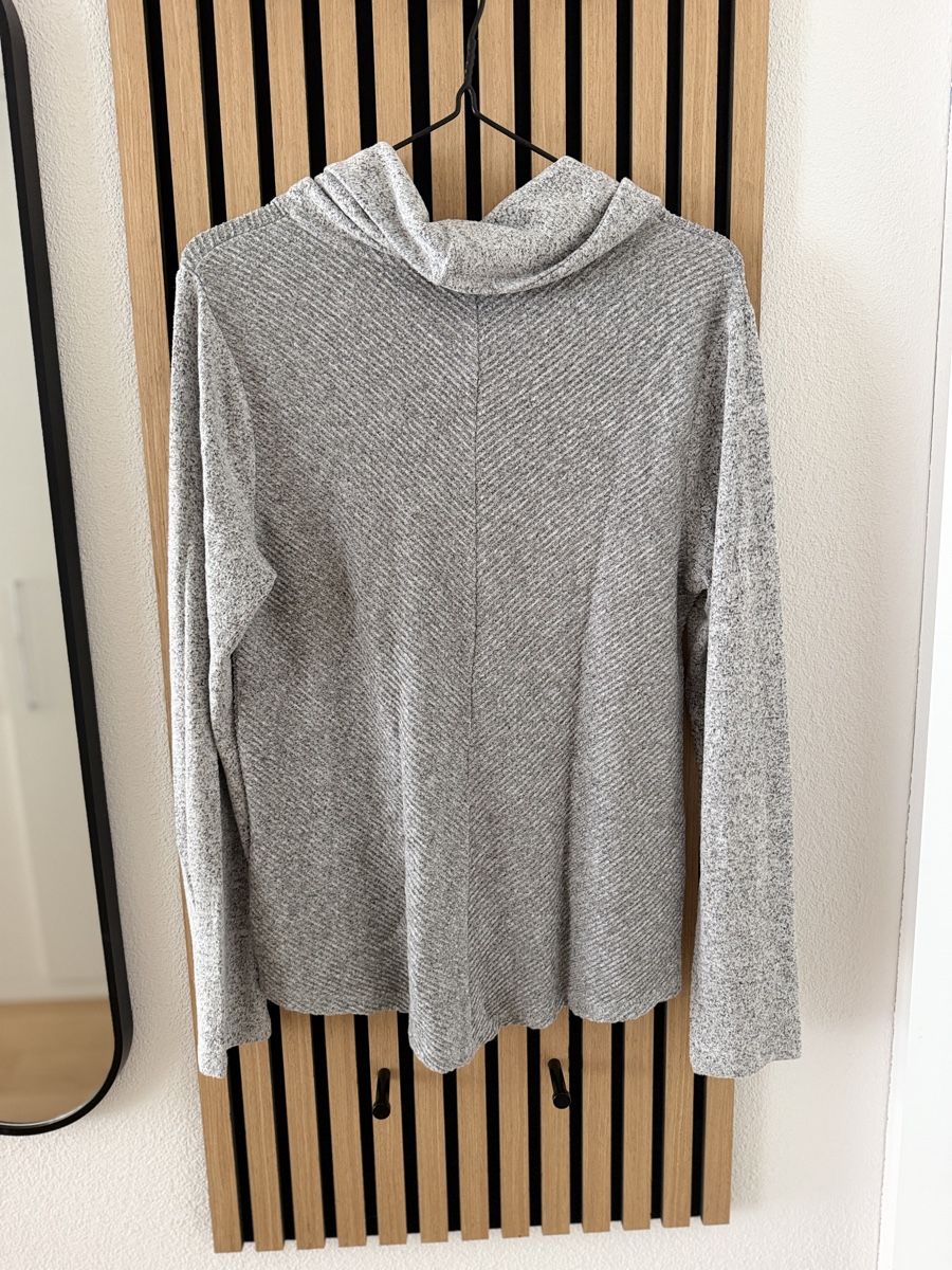 Pulls & Sweat-shirts: Pullover Gr. M – D'occasion à Rain par Heike5284 1