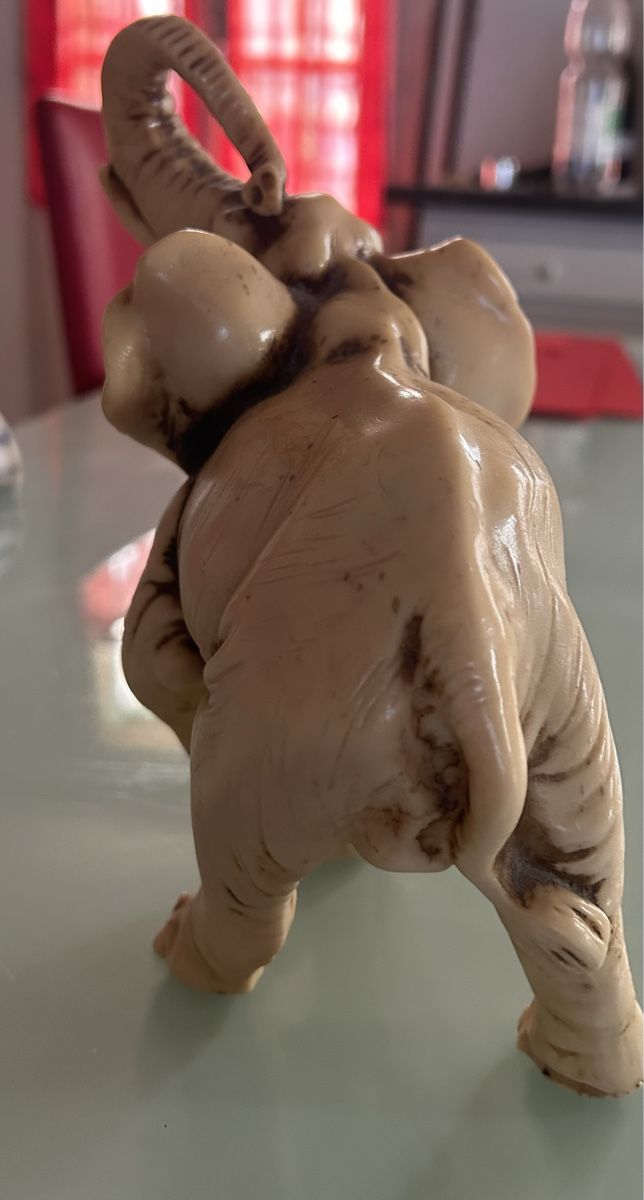 Statuette: Statue Elephant – Usato da Granges VS venduto da Mapern 2
